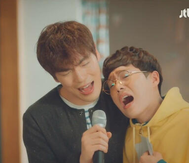 welcome to waikiki (2 seasons, s1 is 20 episodes, s2 is 16 episodes)